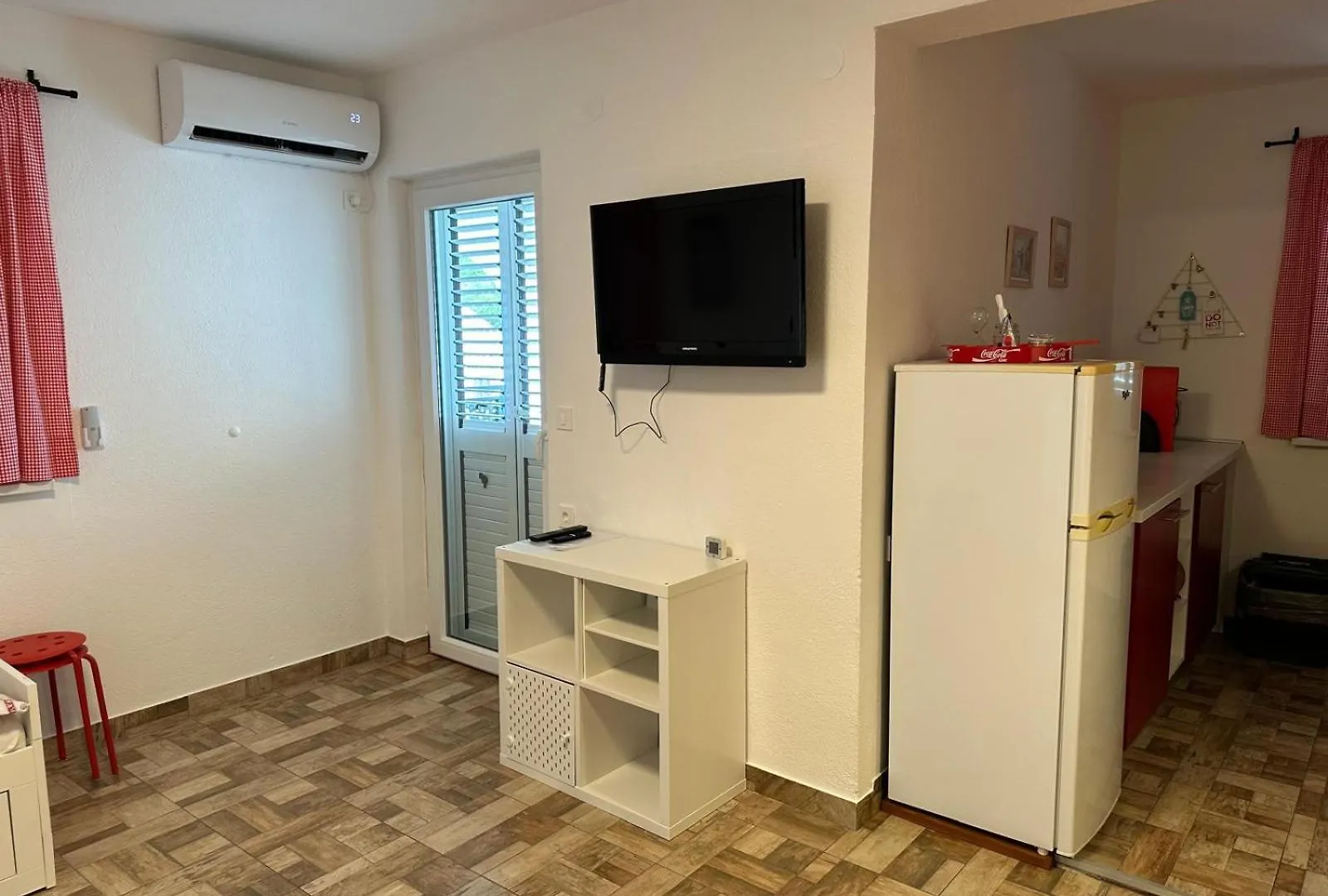 Apartments 